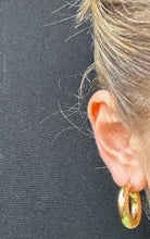 Load image into Gallery viewer, 14K Yellow Gold 15mm Tube Hoops
