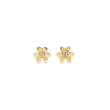 Load image into Gallery viewer, 14K Yellow Gold Small Flower with Center Diamond Earring
