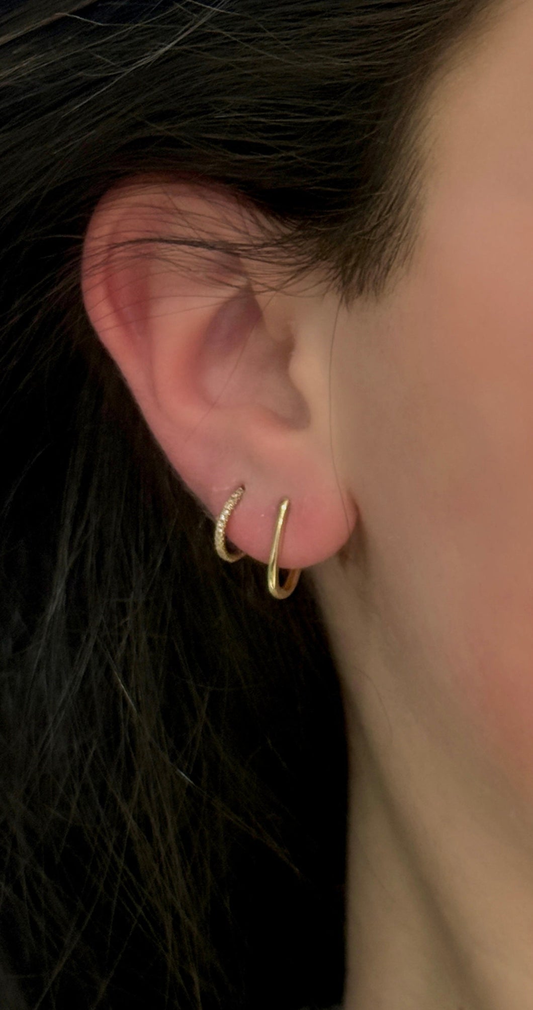 14K Yellow Gold Rectangle Huggies