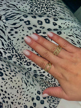Load image into Gallery viewer, 14K Gold Diamond Cuban Chain Link Ring

