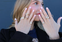 Load image into Gallery viewer, 14K Yellow Gold Hexagon Ring
