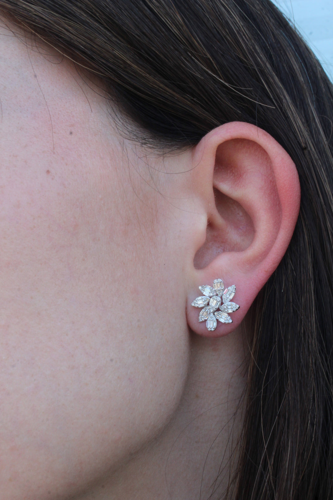 14K White Gold Baguette Diamond Pear Cluster Studs