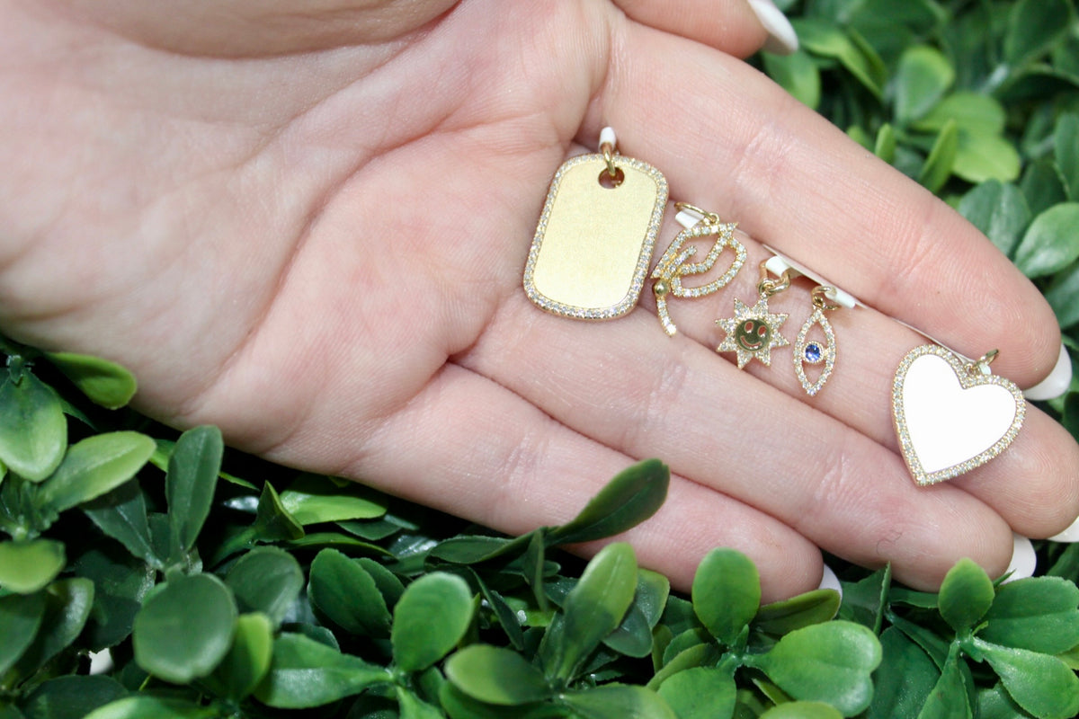 14K Yellow Gold Diamond Graduation Cap Charm – POMOTO