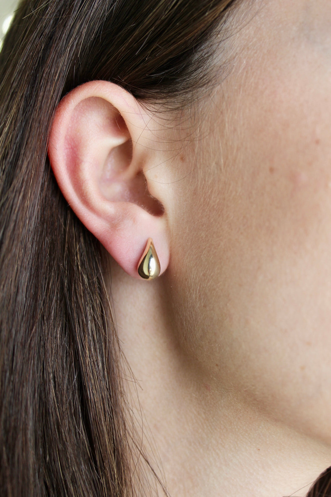 14K Yellow Gold Extra Small Pear Studs