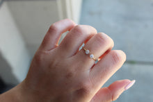 Load image into Gallery viewer, 14K Yellow Gold Diamond Circle Open Ring
