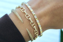 Load image into Gallery viewer, 14K Yellow Gold Square Pattern Diamond Bangle

