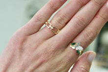 Load image into Gallery viewer, 14k Yellow Gold Diamond Link Ring
