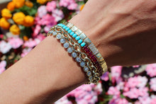 Load image into Gallery viewer, 14K Yellow Gold Circle Link Bracelet
