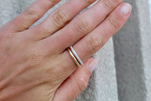 Load image into Gallery viewer, 14K Yellow Gold Diamond Double Band Ring
