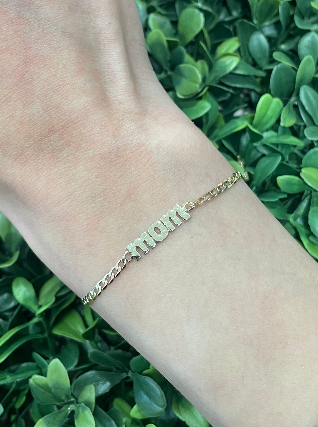 14K Yellow Gold Cuban Chain Mom Bracelet