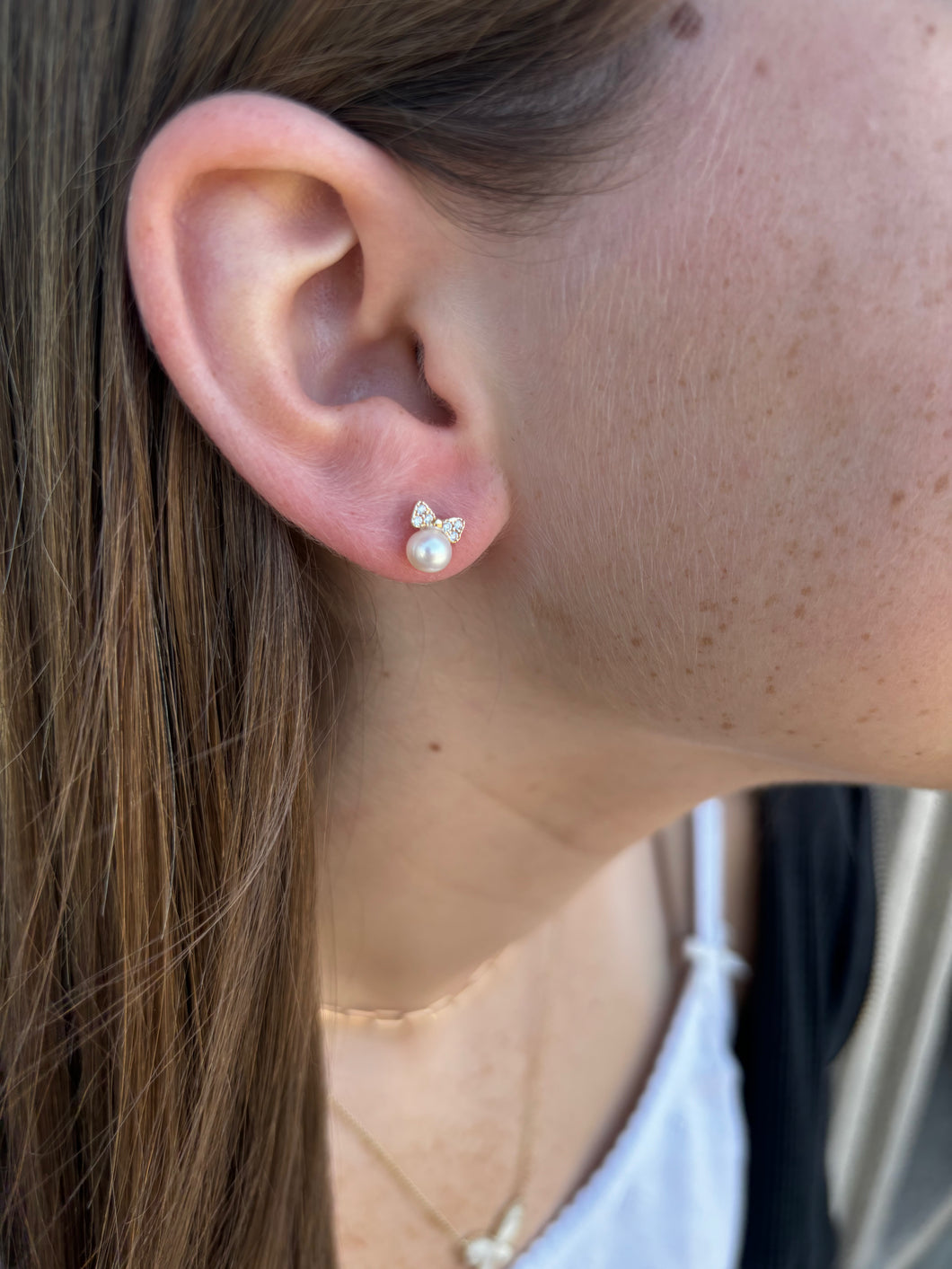 14K Yellow Gold Kids Pearl with Bow Earrings