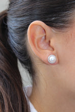 Load image into Gallery viewer, 14K White Gold Diamond Pearl earrings
