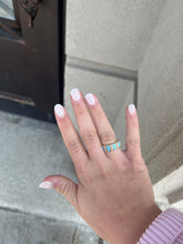 Load image into Gallery viewer, 14K Gold Alternating Turquoise and Diamond Ring
