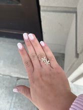 Load image into Gallery viewer, 14K Gold Double Flower Diamond Ring
