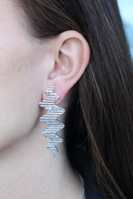 Load image into Gallery viewer, 14K White Gold Wavy Fanned Hanging Earrings
