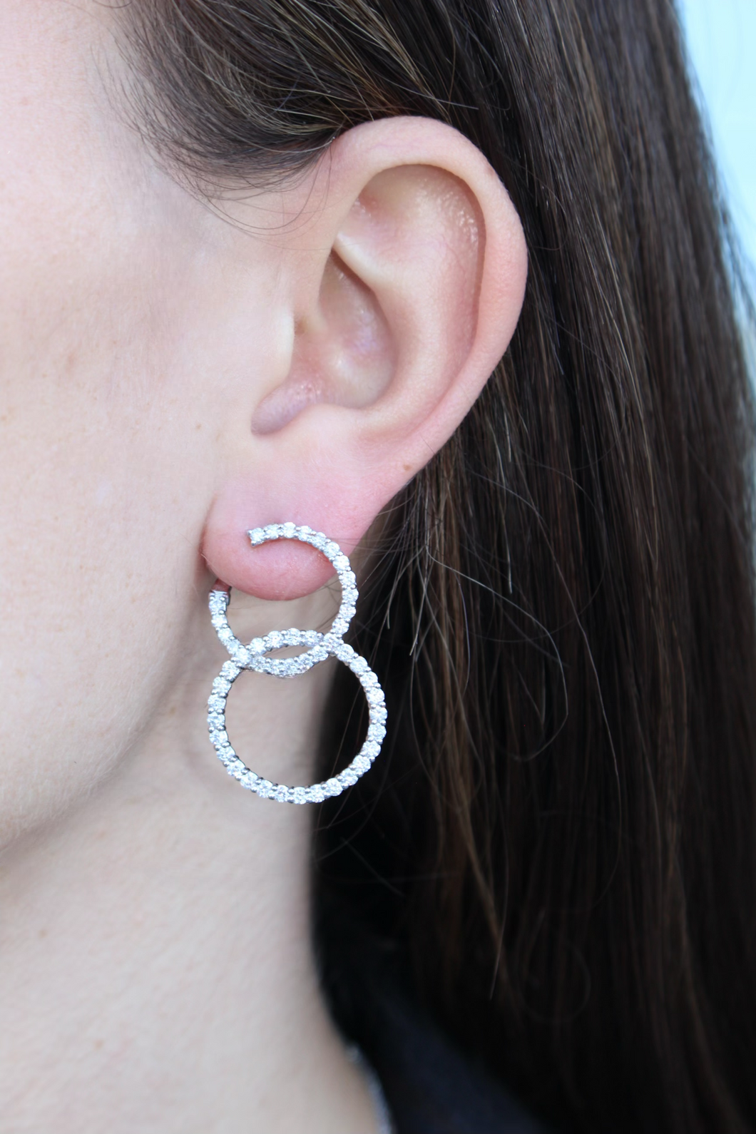 14K White Gold Diamond Double Circle Earrings