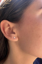 Load image into Gallery viewer, 14K Yellow Gold Screwback Stud
