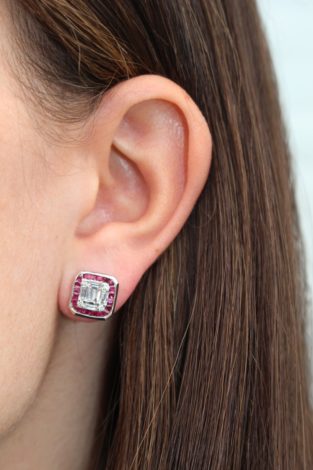 14k White Gold Diamond and Ruby Baguette Studs