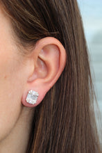 Load image into Gallery viewer, 14K White Gold Baguette Rounded Rectangle Diamond Studs
