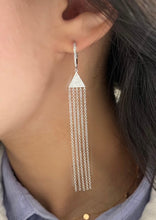 Load image into Gallery viewer, 14K Gold Fringe Chain Earrings
