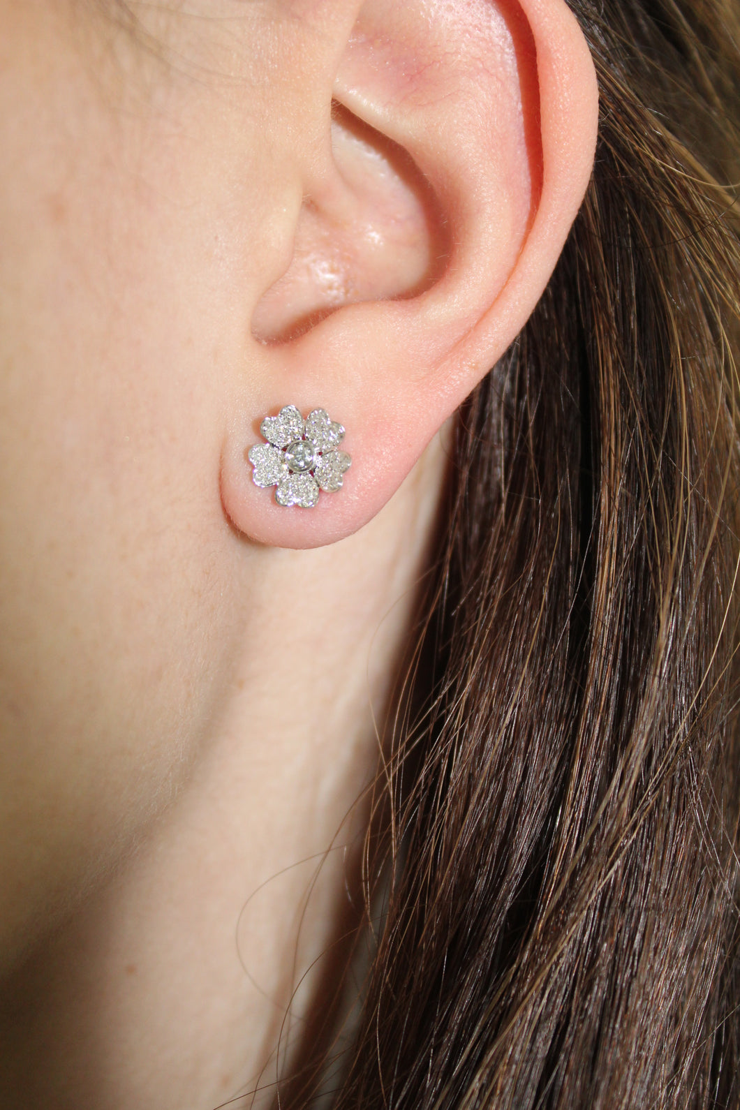 14K White Gold Diamond Flower Studs