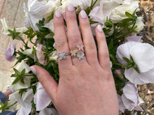 Load image into Gallery viewer, 14K Gold Butterfly Ring
