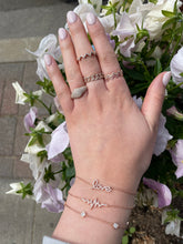 Load image into Gallery viewer, 14K Gold Diamond Circle Bracelet
