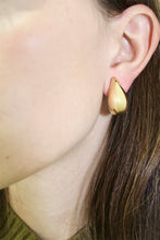 Load image into Gallery viewer, 14K Yellow Gold Large Pear Shape Earrings
