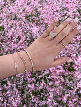 Load image into Gallery viewer, 14K Diamond Medium Spike Bangle
