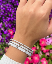 Load image into Gallery viewer, 14K Diamond Medium Spike Bangle
