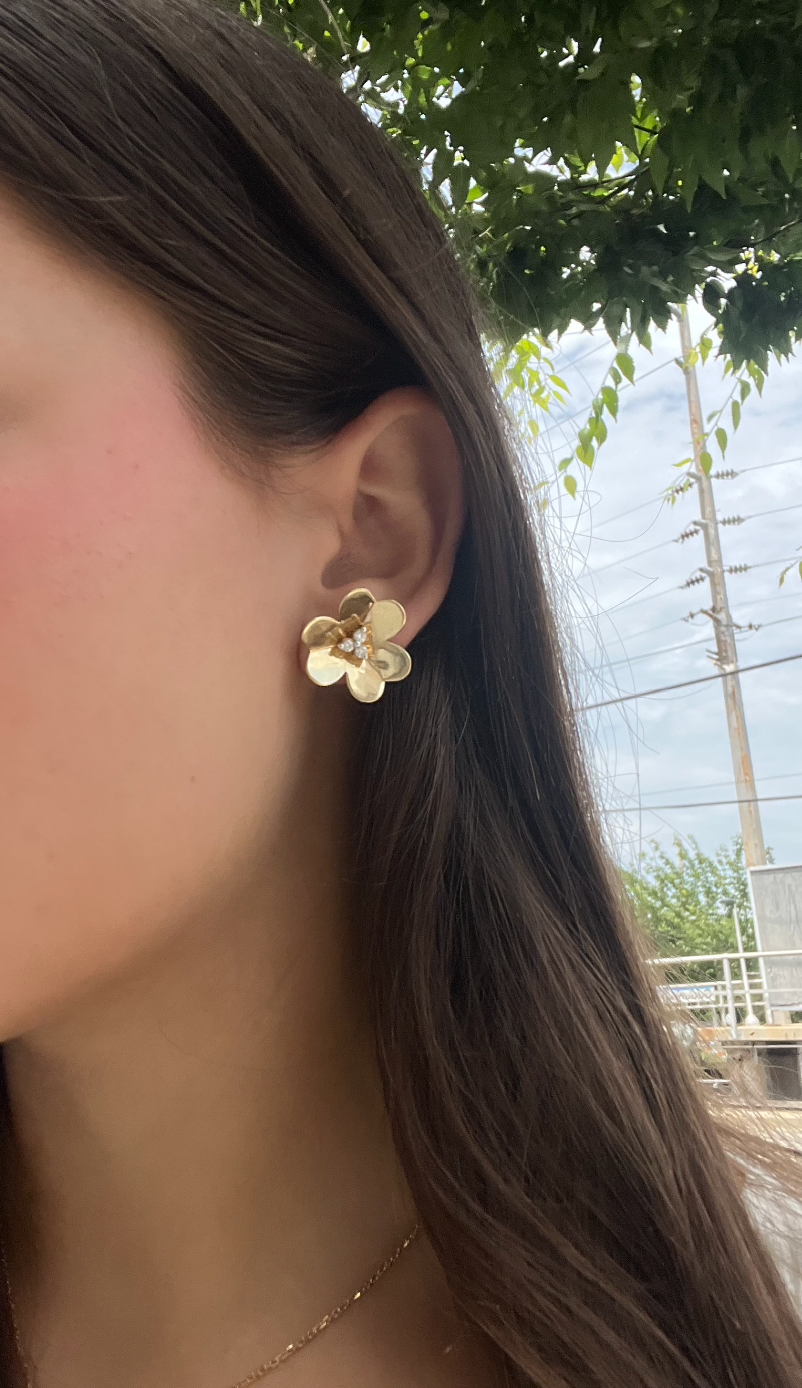 14K Yellow Gold Large Flower with Center Diamond Earring