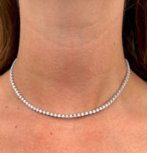 Load image into Gallery viewer, 14K Gold 2 Carat Diamond Choker
