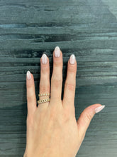 Load image into Gallery viewer, 14K Gold Diamond Chain Link Ring
