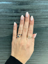 Load image into Gallery viewer, 14k Yellow Gold Sapphire Ring
